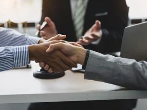 What is Commercial Dispute?